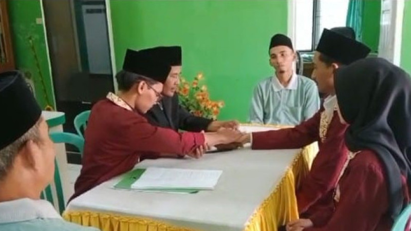 Materi Terakhir Mahasiswa PPL UIN FAS Bengkulu Belajar Praktek Prosesi Akad Nikah di KUA Sukaraja