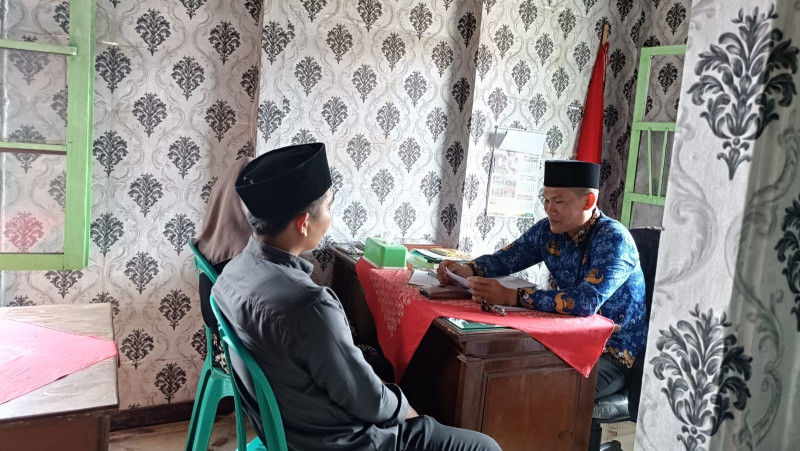 Bimwin, Kepala KUA Muara Kemumu Sampaikan 5 Pilar Keluarga Sakinah