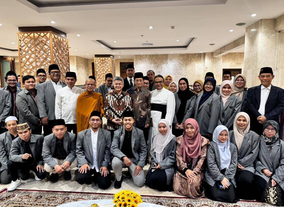Menteri Agama RI Lepas 19 Kader Ulama Masjid Istiqlal ke Amerika Serikat, Mesir, dan Maroko