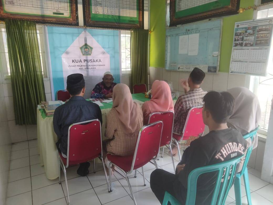 KUA PUSAKA KEC. MALLAWA MENGGELAR BIMBINGAN PERKAWINAN SEBANYAK 3 PASANG