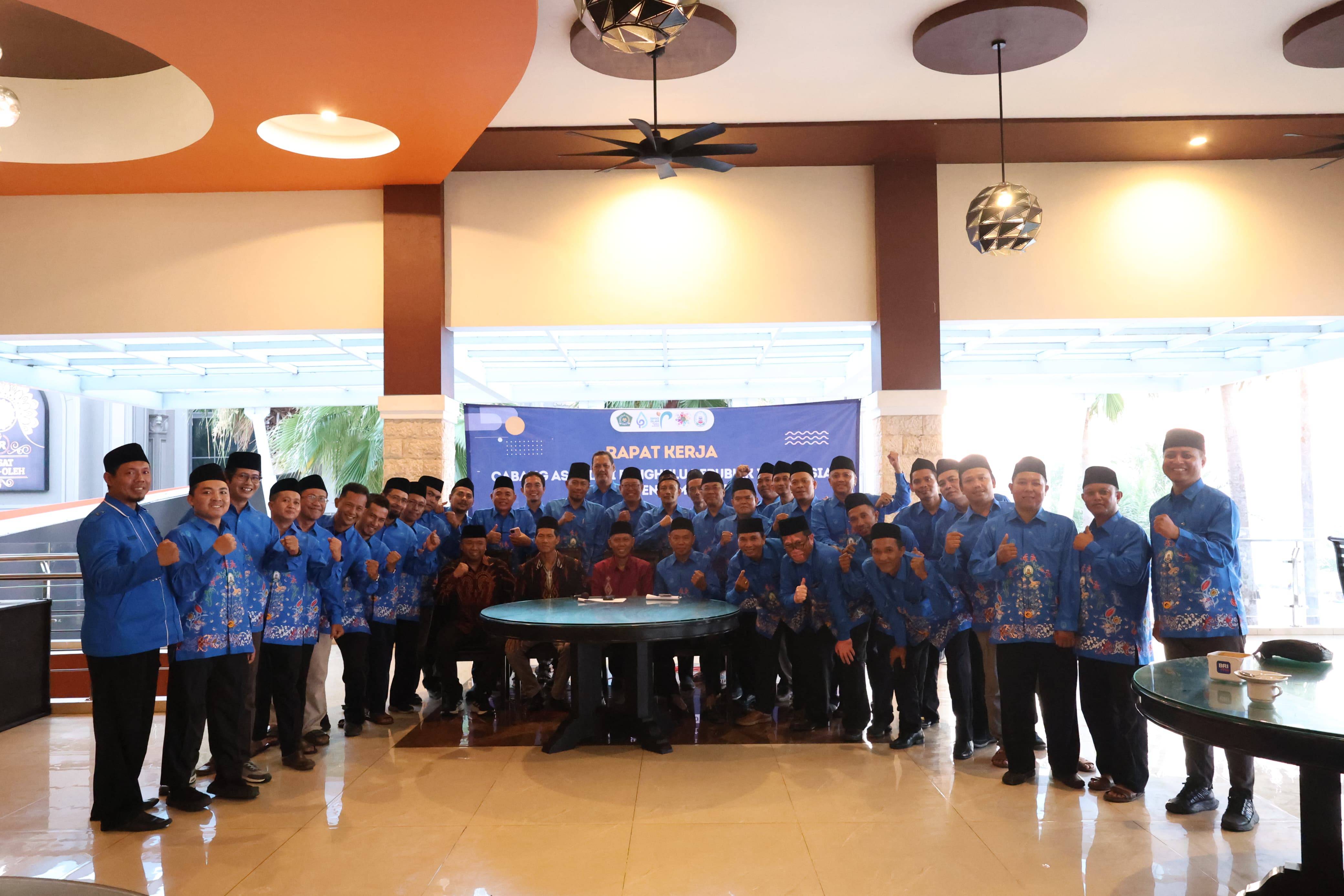 Penghulu Jember Sepakat Wujudkan Layanan Bersih, Bebas Gratifikasi APRI Cabang Jember Tetapkan Program Kerja 2025 2029