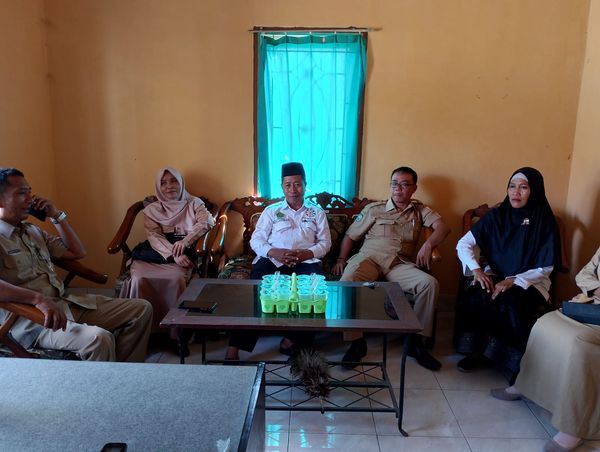 KUA Kecamatan Suralaga Rapat Koordinasi STQ dengan Pihak Kecamatan Suralaga