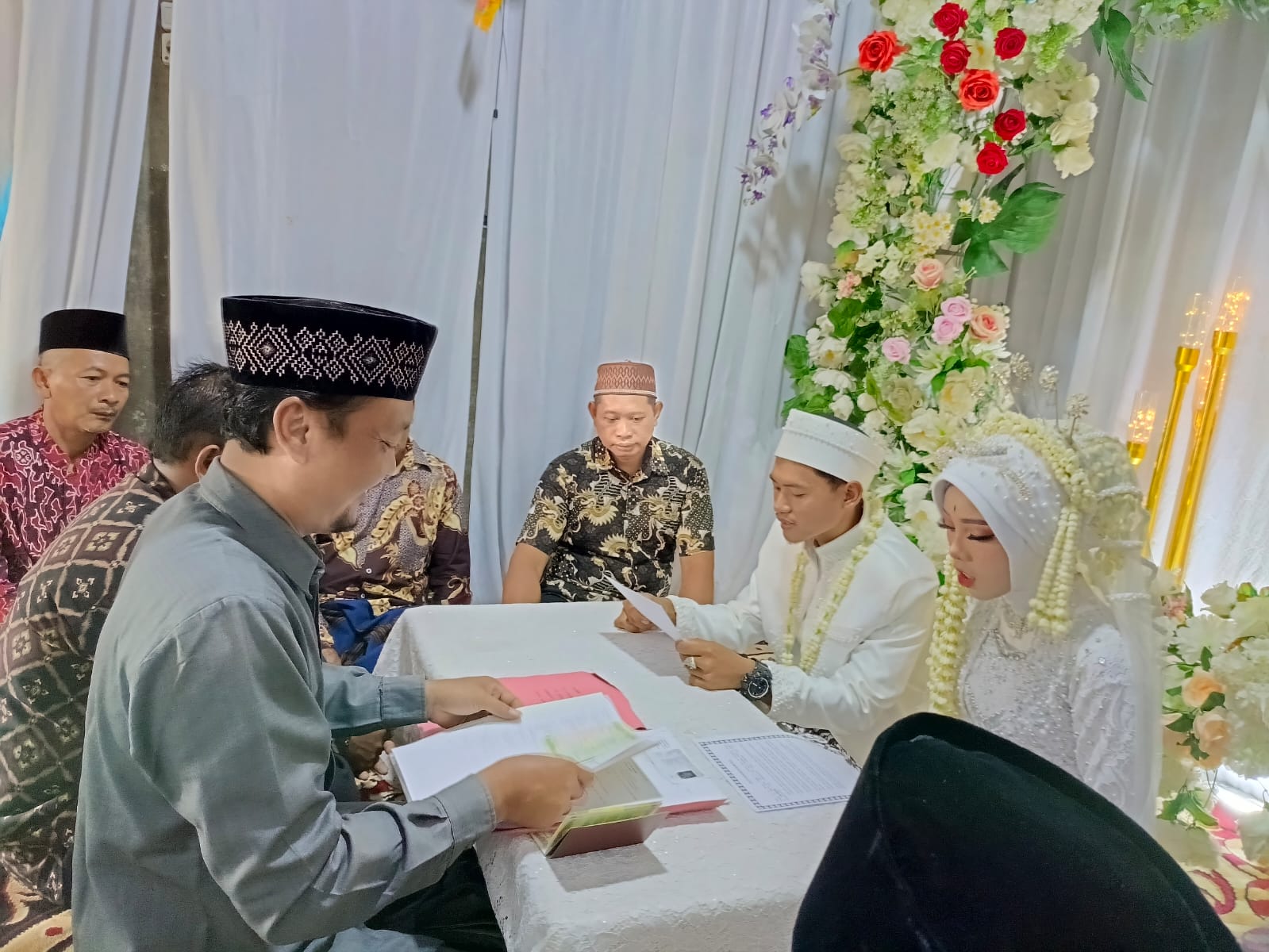 Mau Nikah ? Yuk simak terlebih dahulu syarat dan rukunya...