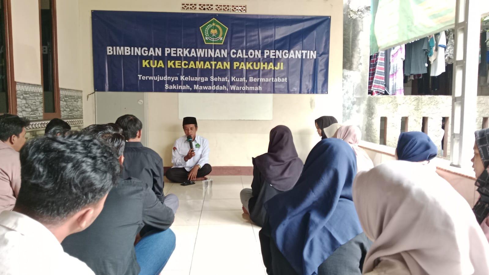 Meski Diguyur Hujan Semalaman, Catin Tetap Semangat Ikuti Bimwin Angkatan ke-14 KUA Pakuhaji