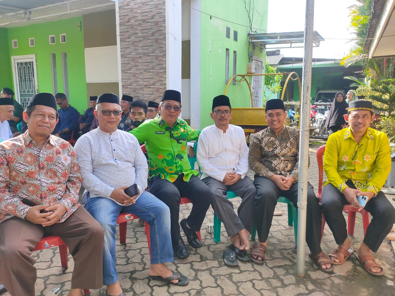 Duka Keluarga Bendahara Kemenag Lampung Timur: Kepala Kemenag Takziah pagi ini