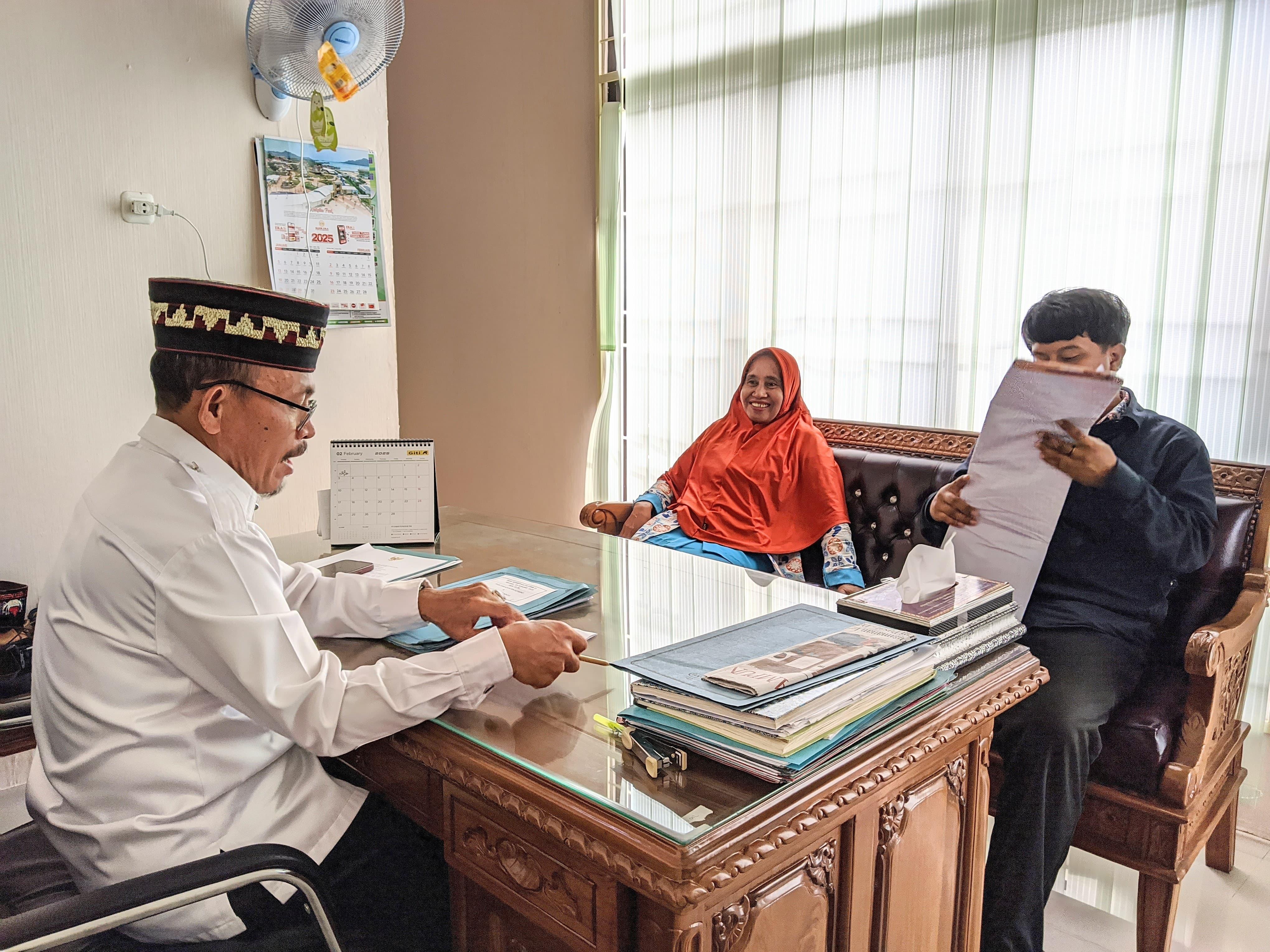 Sekolah Lansia: Sinergi KUA Metro Kibang dan PLKB untuk Lansia Produktif dan Bahagia 