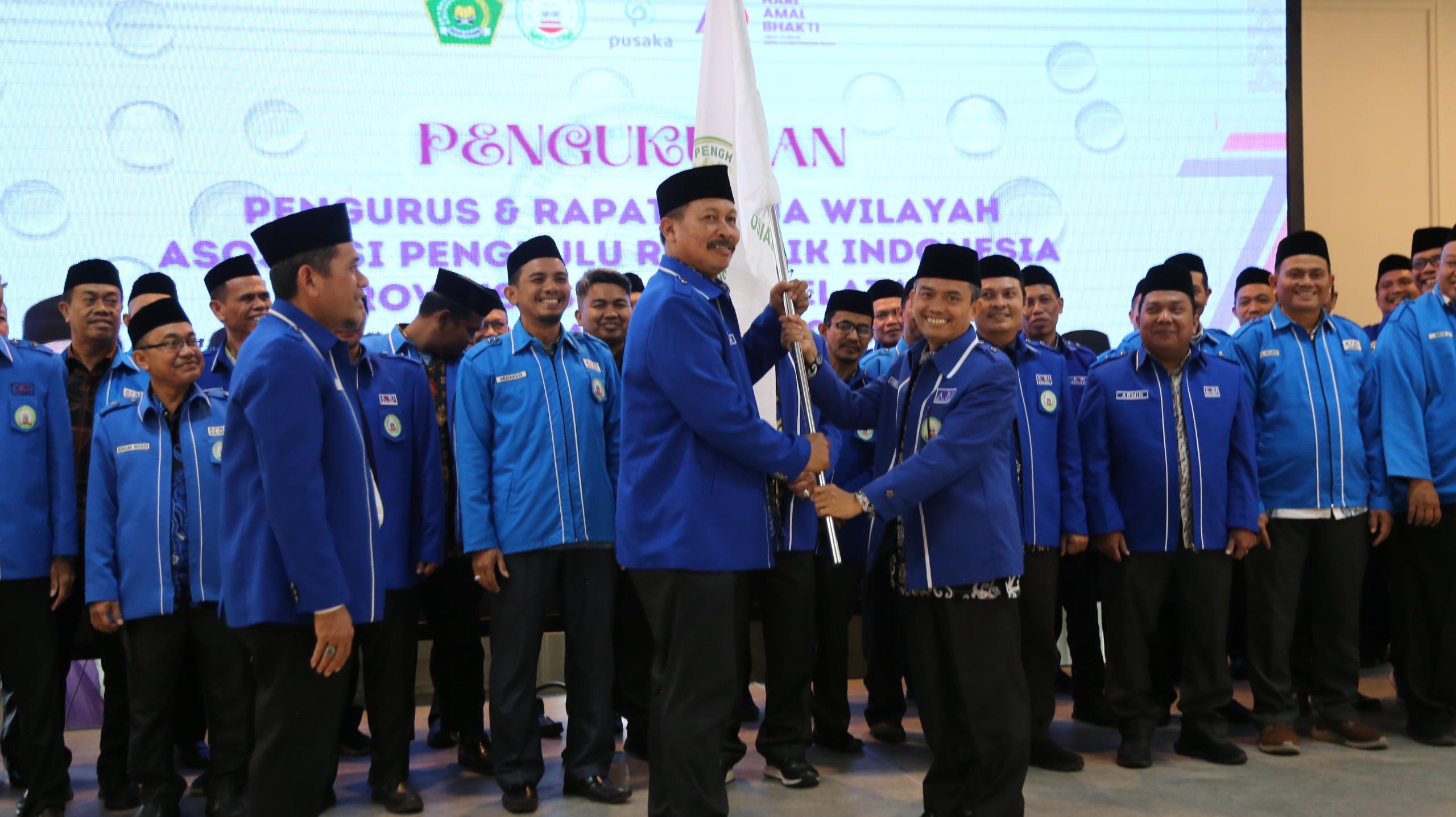 Ka Kanwil Kemenag Sul-Sel resmi kukuhkan pengurus APRI Sul-Sel