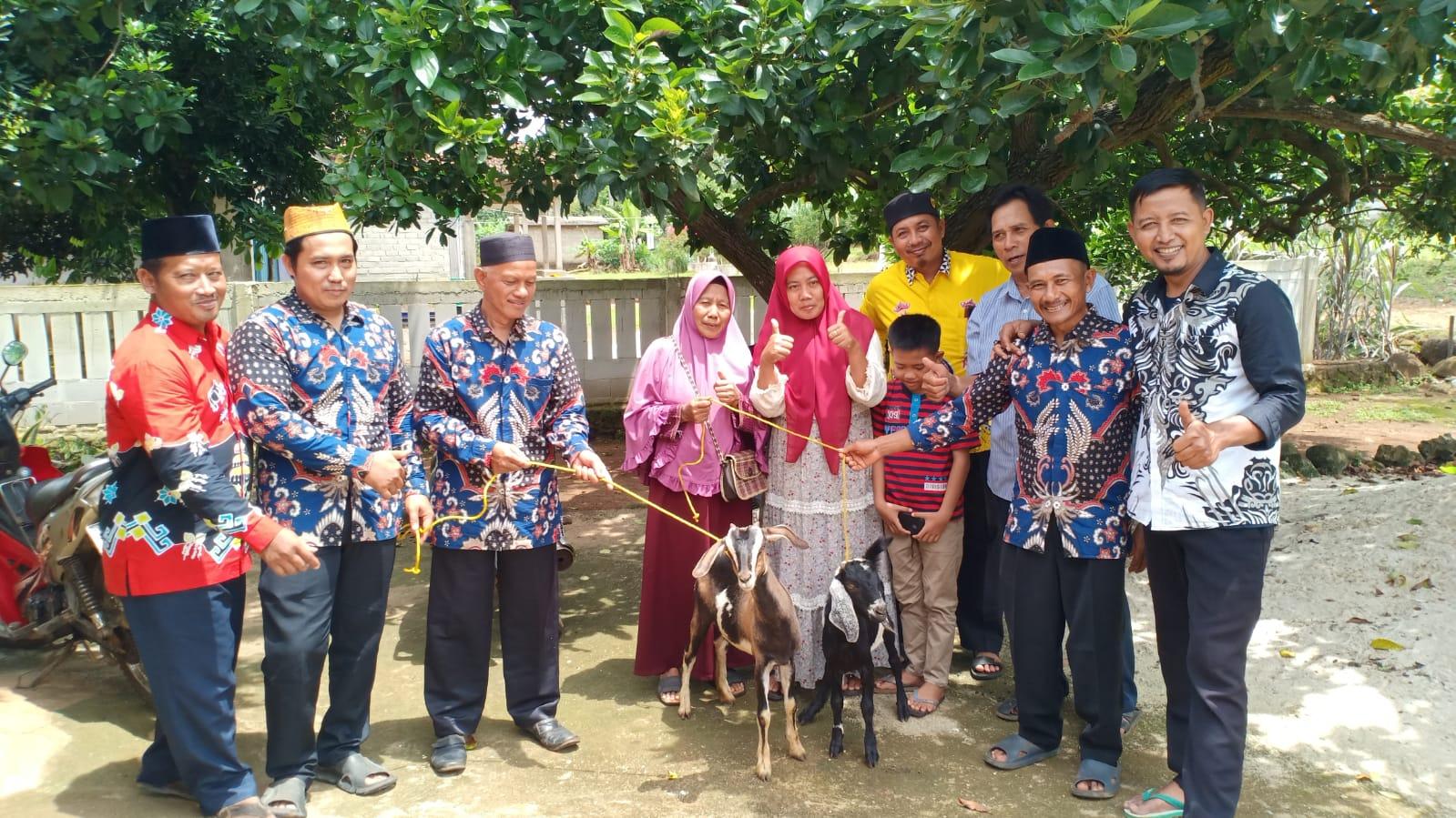 Pelepasan Purna Tugas Abdul Halim, Bibit Kambing Jadi Kenangan 