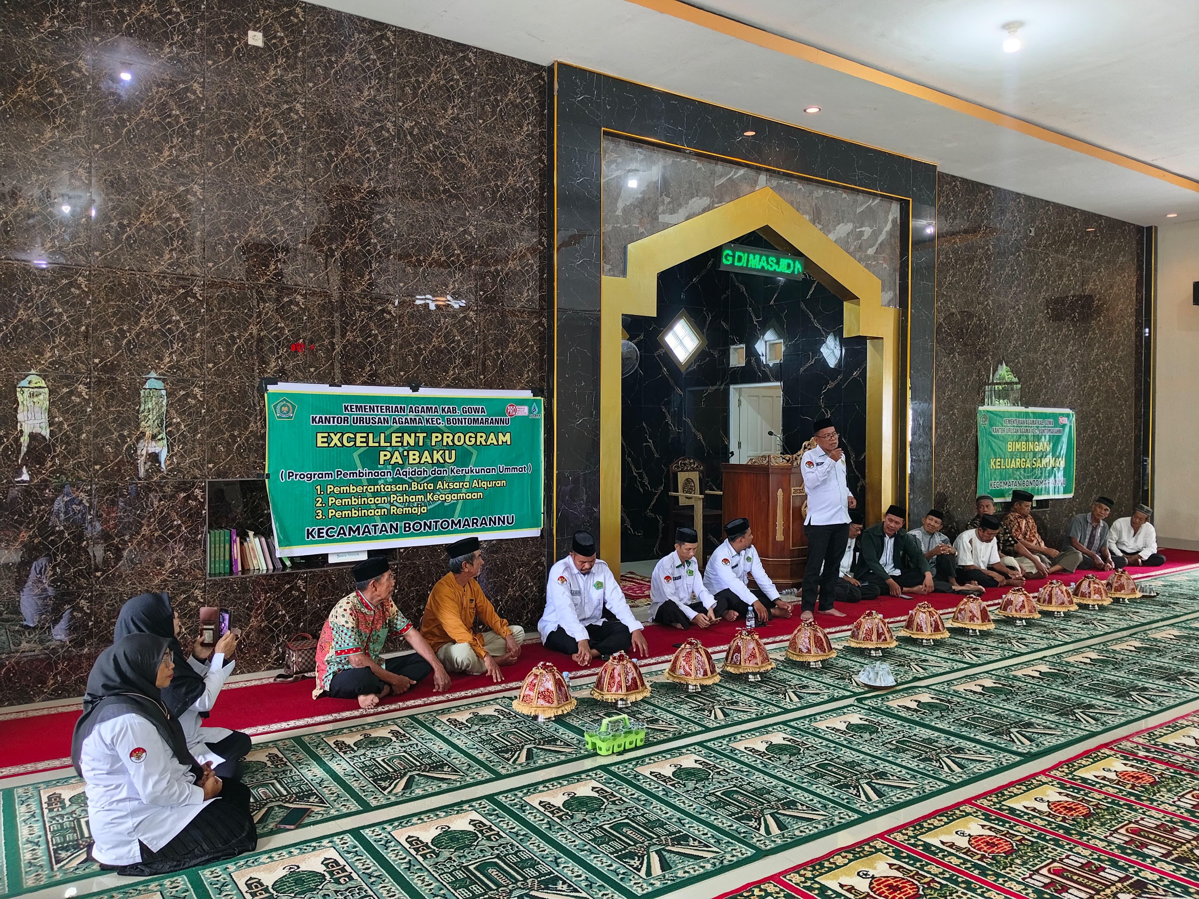 KUA Kecamatan Bontomarannu Luncurkan Program PA'BAKU untuk Pembinaan Umat