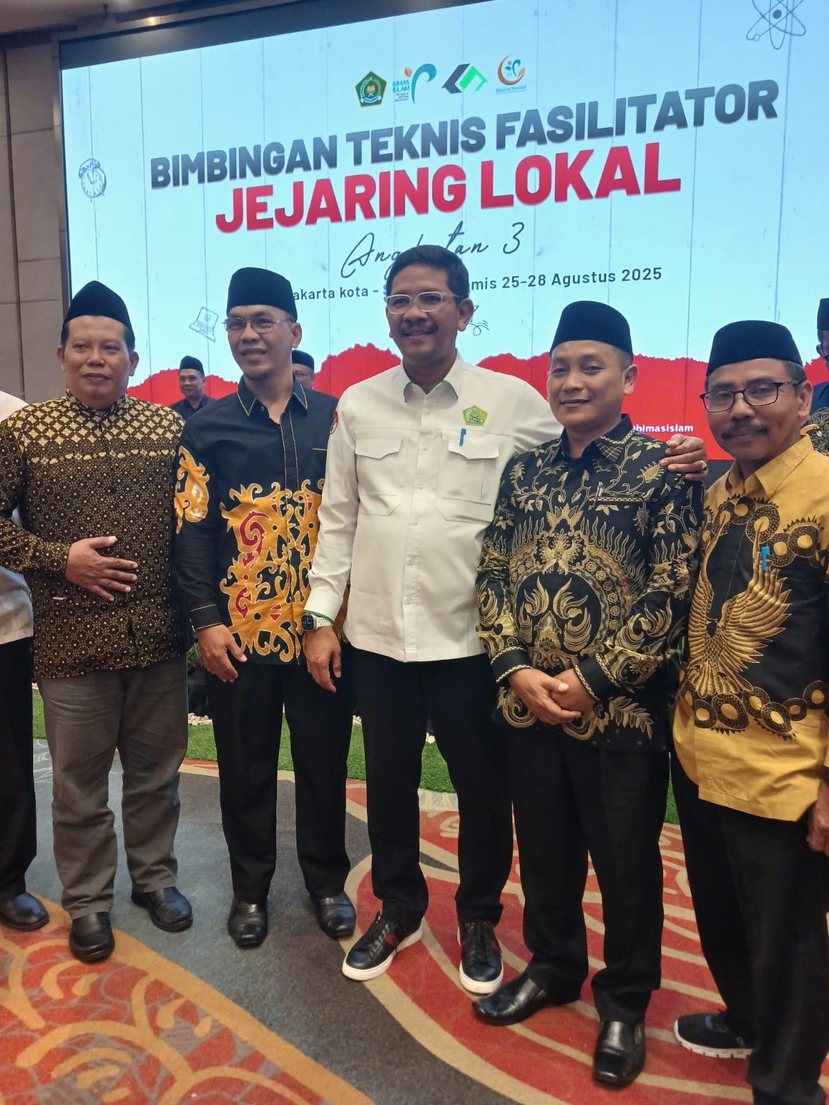 βKepala KUA Buntulia Ikuti Bimtek Fasilitator Jejaring lokal, Siap Perkuat layanan pada masyarakat.