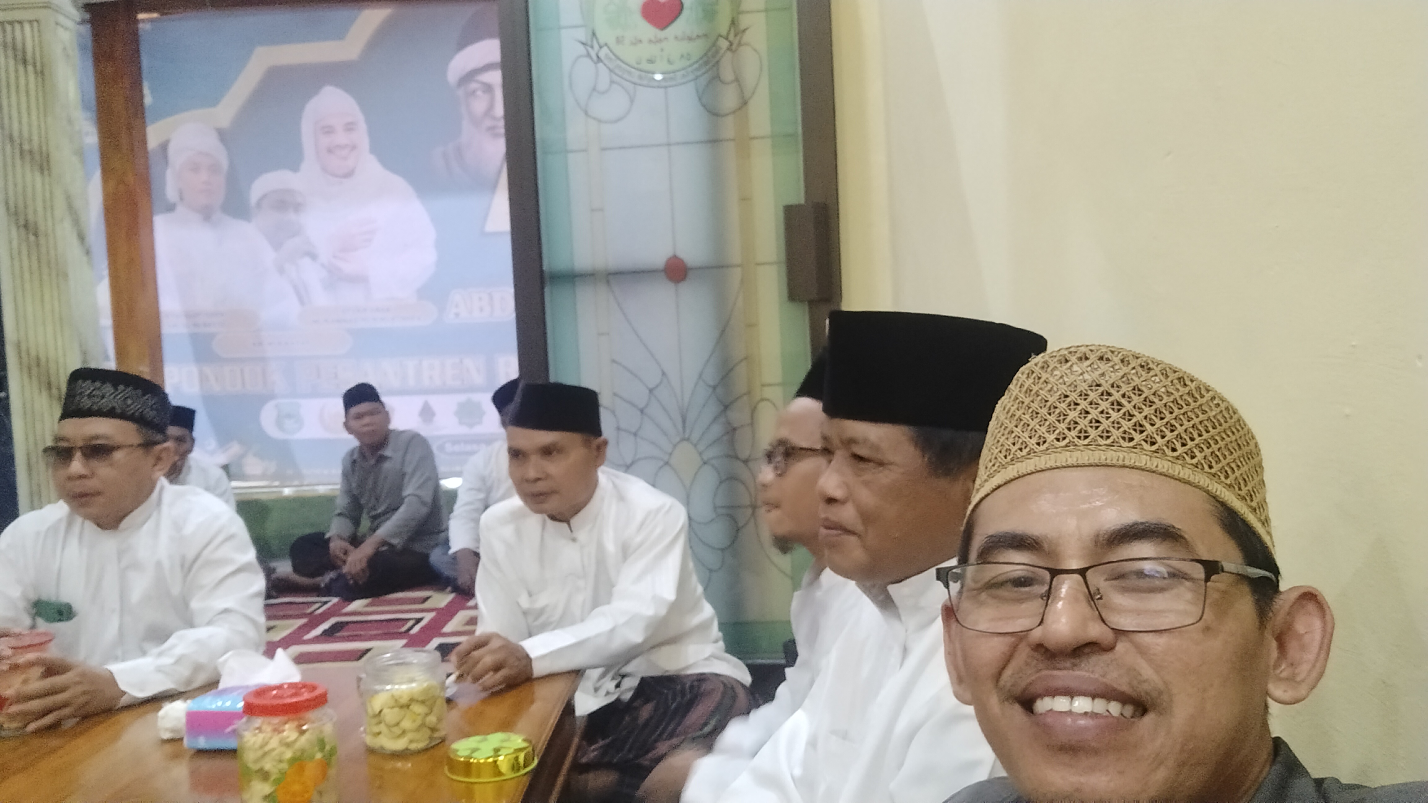 Penghulu KUA Sekampung Udik Hadiri Khaul Syaikh Abdul Qodir Aljilani di PP Roudlatussolihin 7