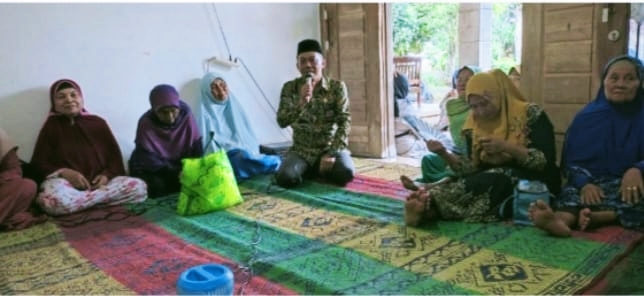 Menguatkan Iman, Penyuluh KUA Gelar Pengajian Rutin dengan Tema Pentingnya Sholat