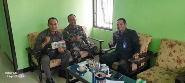 Sinergi Untuk Harmoni: Koramil 15 Rakit dan Kua Rakit Jalin Silaturahmi Cegah Anarkis Sejak Dini