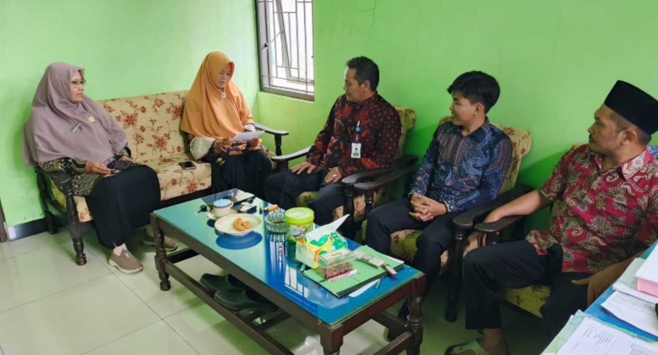 Rapat Koordinasi KUA Rakit, Sinergi Penghulu dan Penyuluh PerkuatBimbingan Klasikal Calon Pengantin