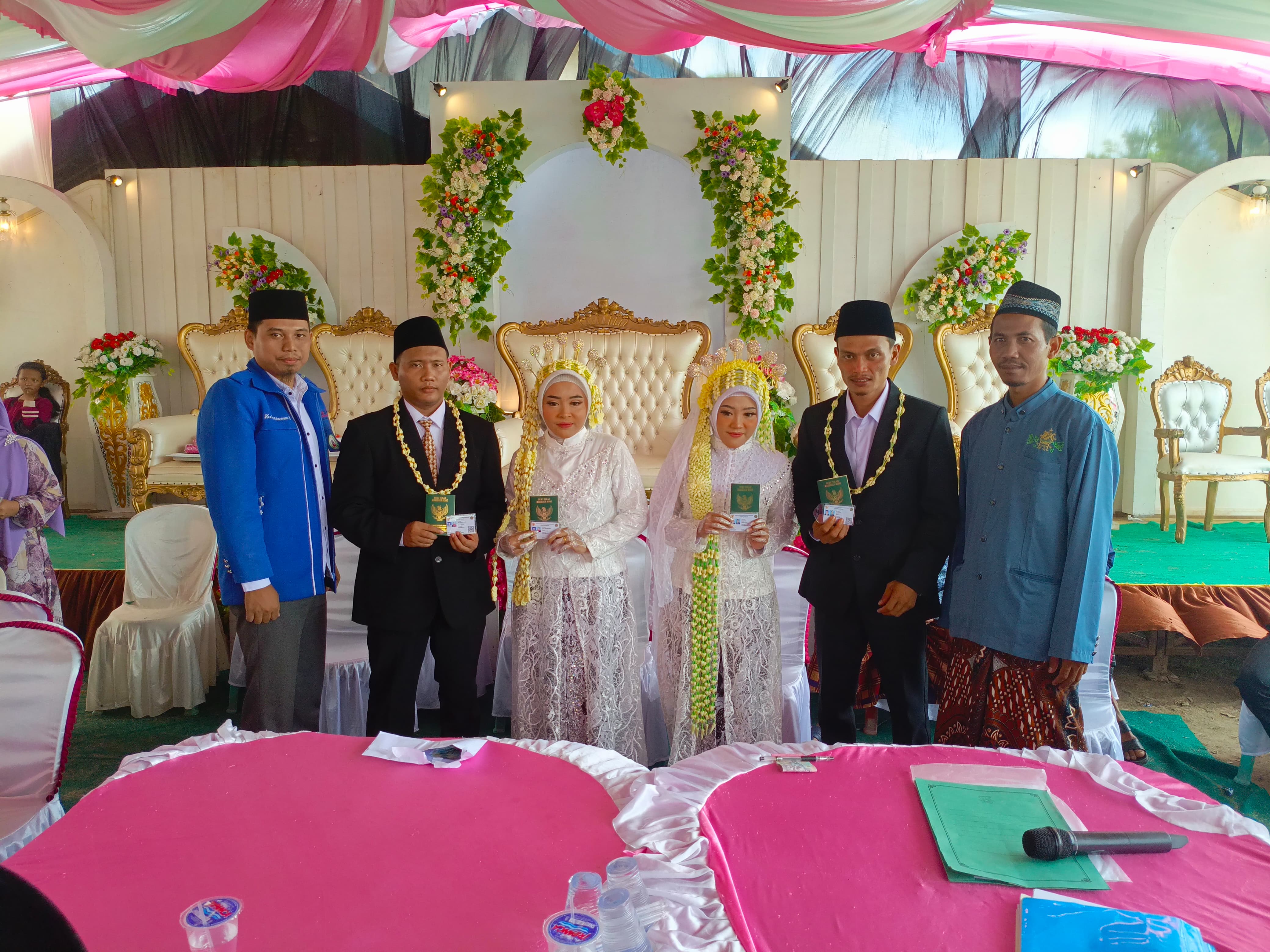 Penghulu rawajitu utara, pandu akad nikah si kembar