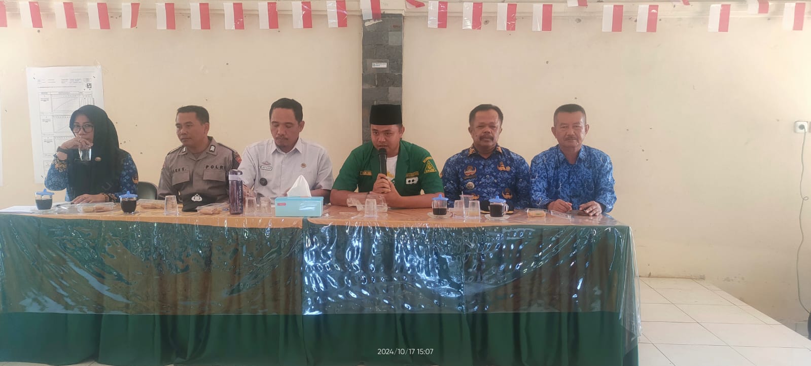 Kepala KUA Kecamatan Gunung Pelindung Hadiri Rapat Persiapan Hari Santri 22 Oktober 2024