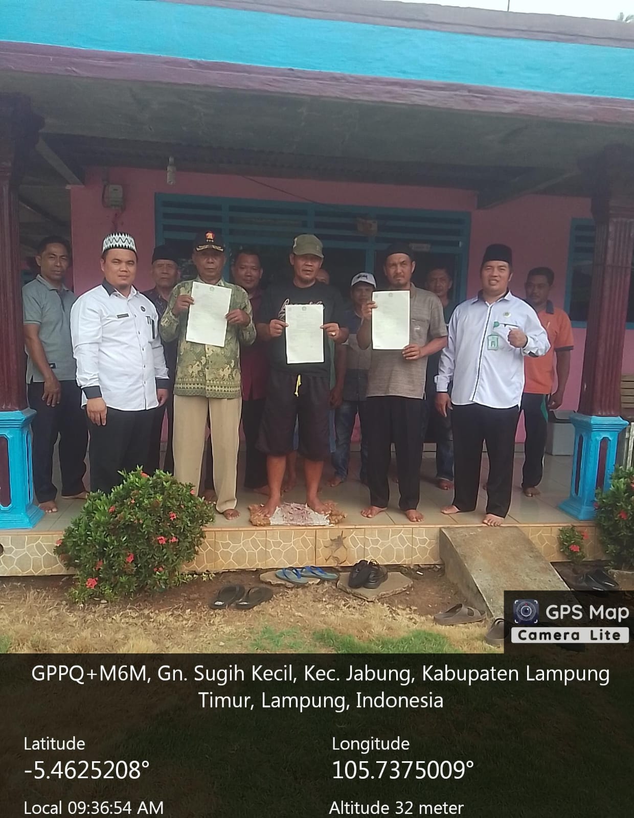 Kepala KUA Jabung, Imron Rosyadi S.Sos.I, M.H., Tandatangani Berita Acara EAIW untuk 3 Bidang Tanah Wakaf di Desa Gunung Sugih Kecil