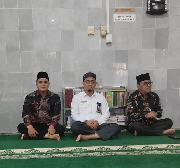 Kepala KUA Kecamatan Sentajo Raya Hadiri Pesantren Ramadhan PD BKMT Kuantan Singingi