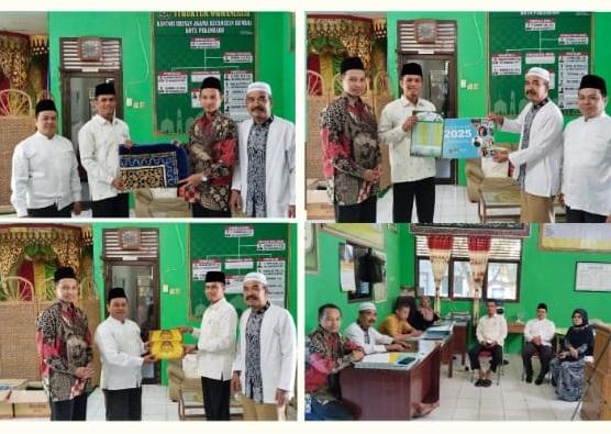 KUA Rumbai Serahkan Wakaf Perlengkapan Sholat dari Catin Kecamatan Rumbai