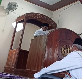 Di Mimbar Khutbah Jumat, Penghulu ajak masyarakat perangi judi online